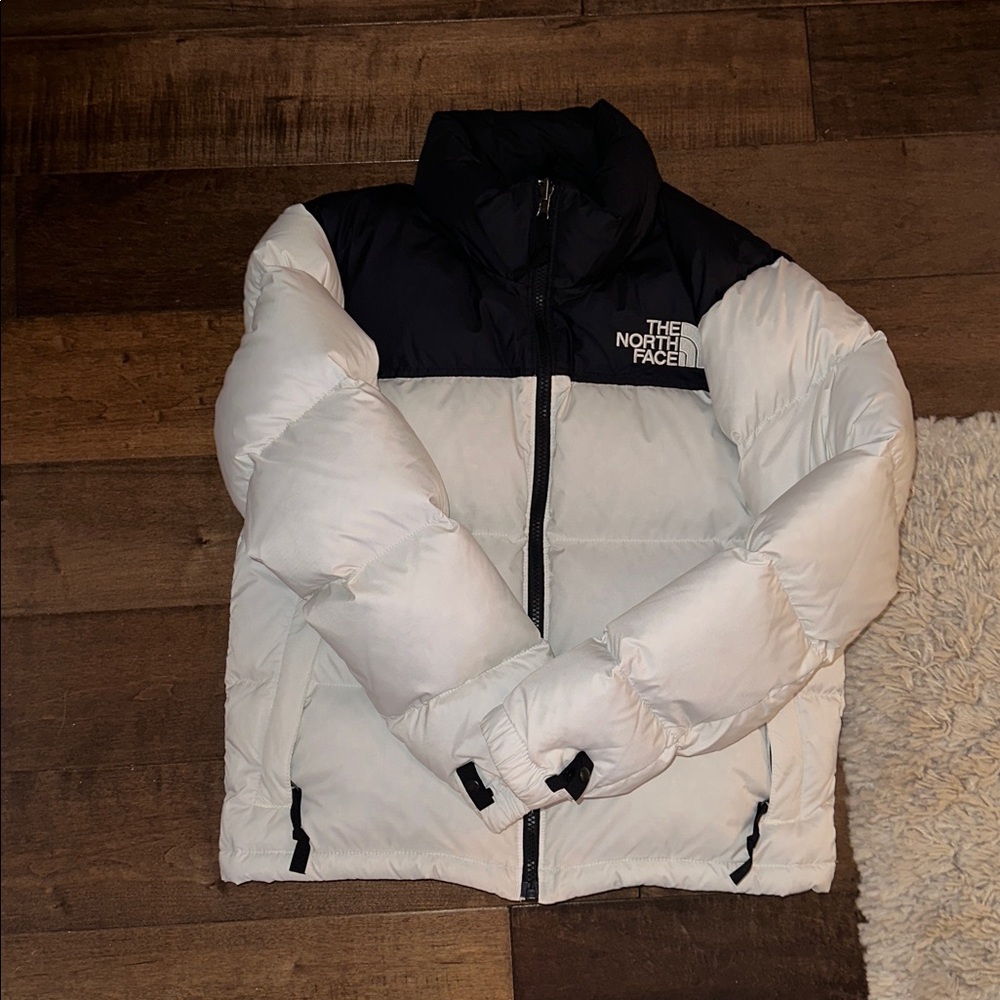 The North Face 1996 Retro Nuptse Jacket Gardenia White/TNF Black Small - Picture 10 of 16